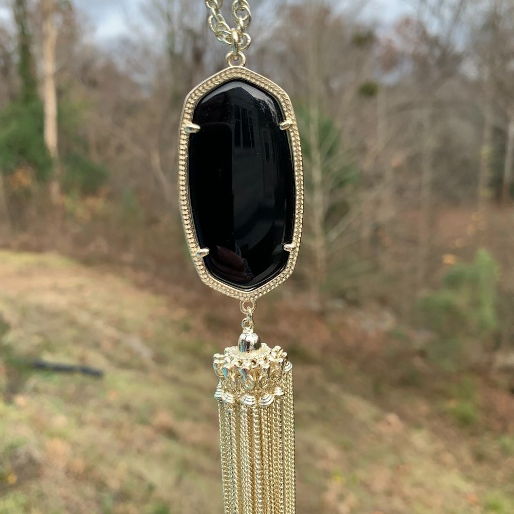 KENDRA SCOTT • Rayne Gold Long Pendant Necklace